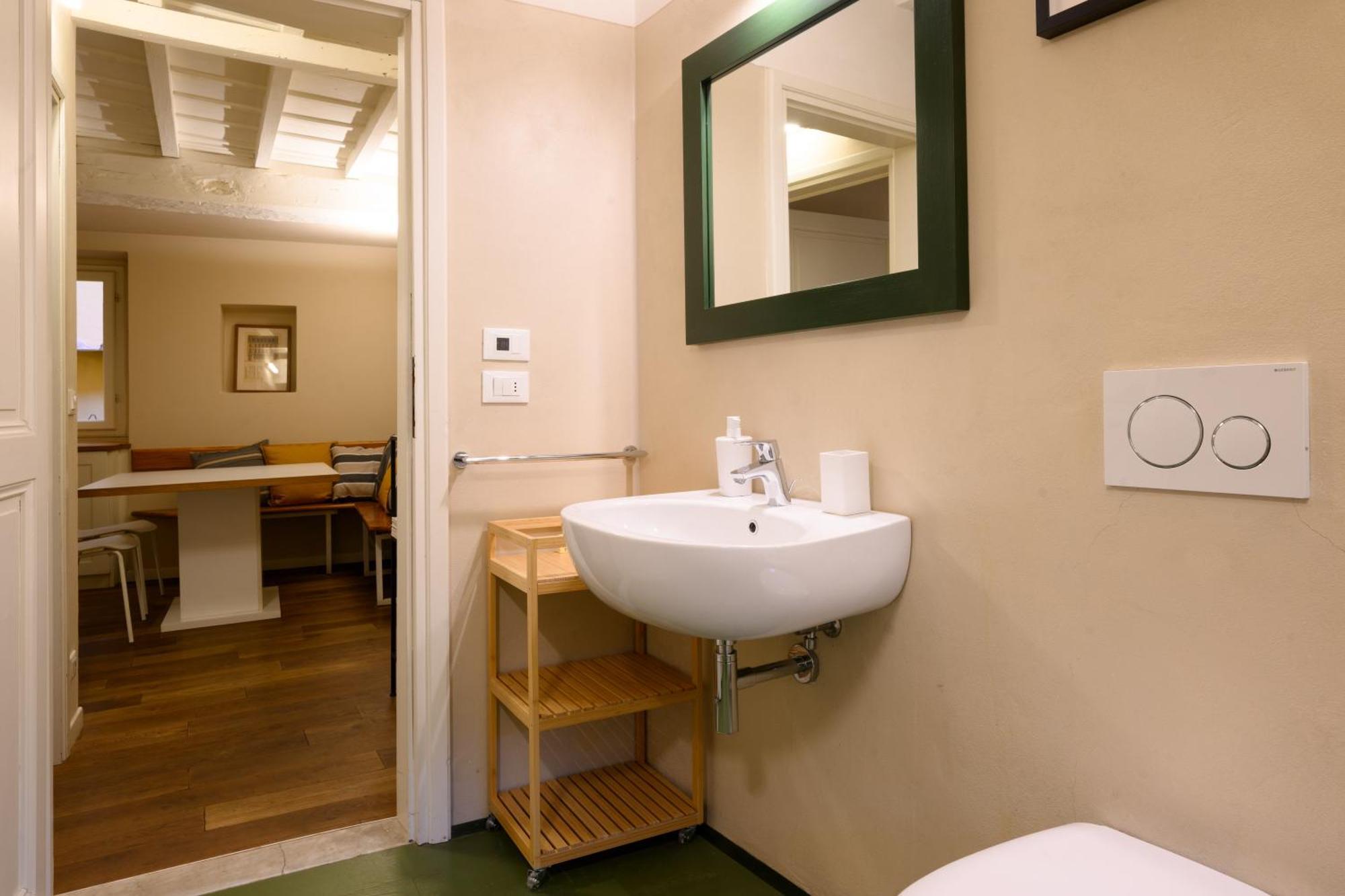 פירנצה Santa Croce Charming Apartment מראה חיצוני תמונה