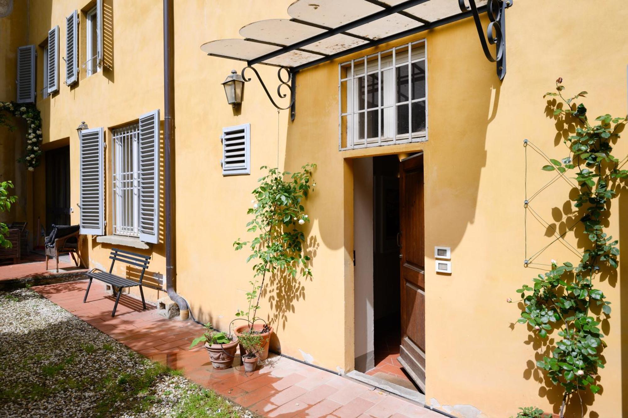 פירנצה Santa Croce Charming Apartment מראה חיצוני תמונה